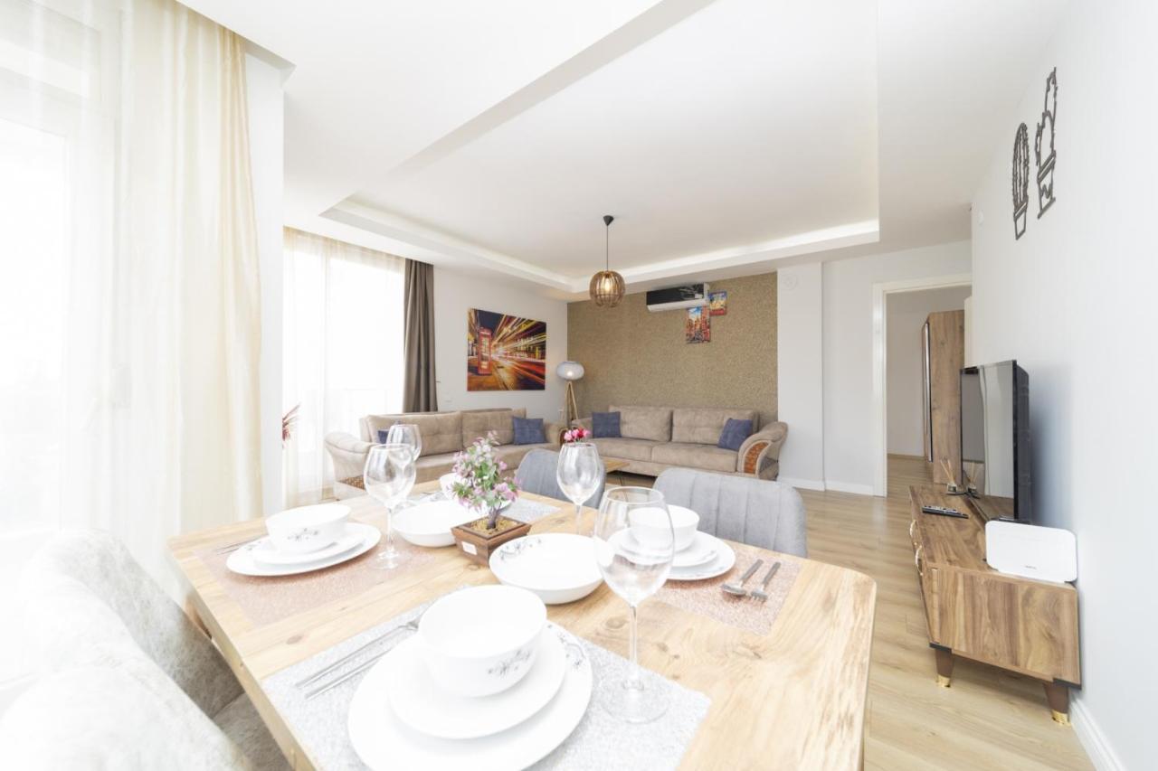 Bright Flat W Balcony 15 Min To Konyaalti Daire *